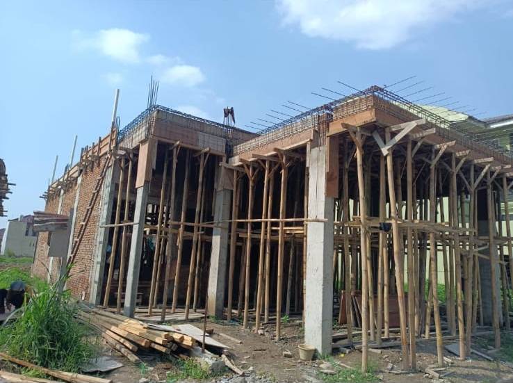 FA House Bumi Asri — Pembangunan rumah minimalis modern dua lantai di Komplek Bumi Asri, Medan.