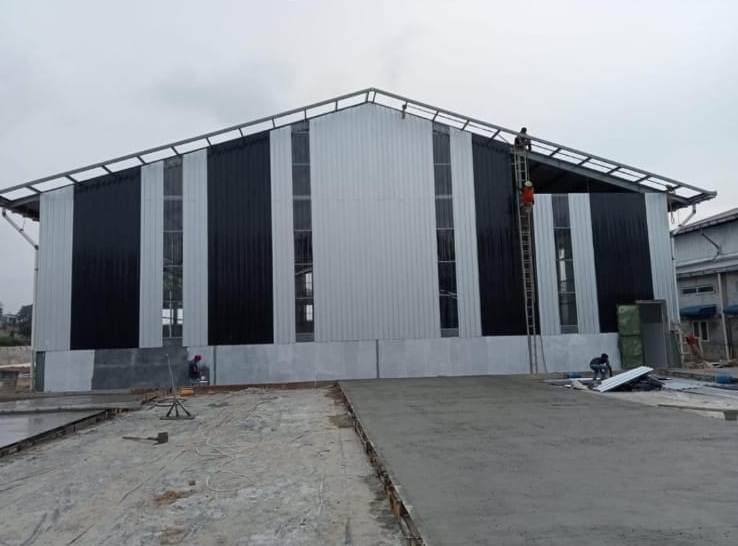 Gudang PT KBM — Pembangunan gudang bentang 20 x 100 meter di Kawasan Industri Medan.