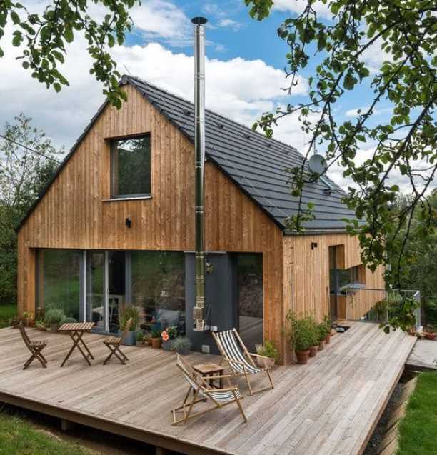 desain rumah kayu atap pelana